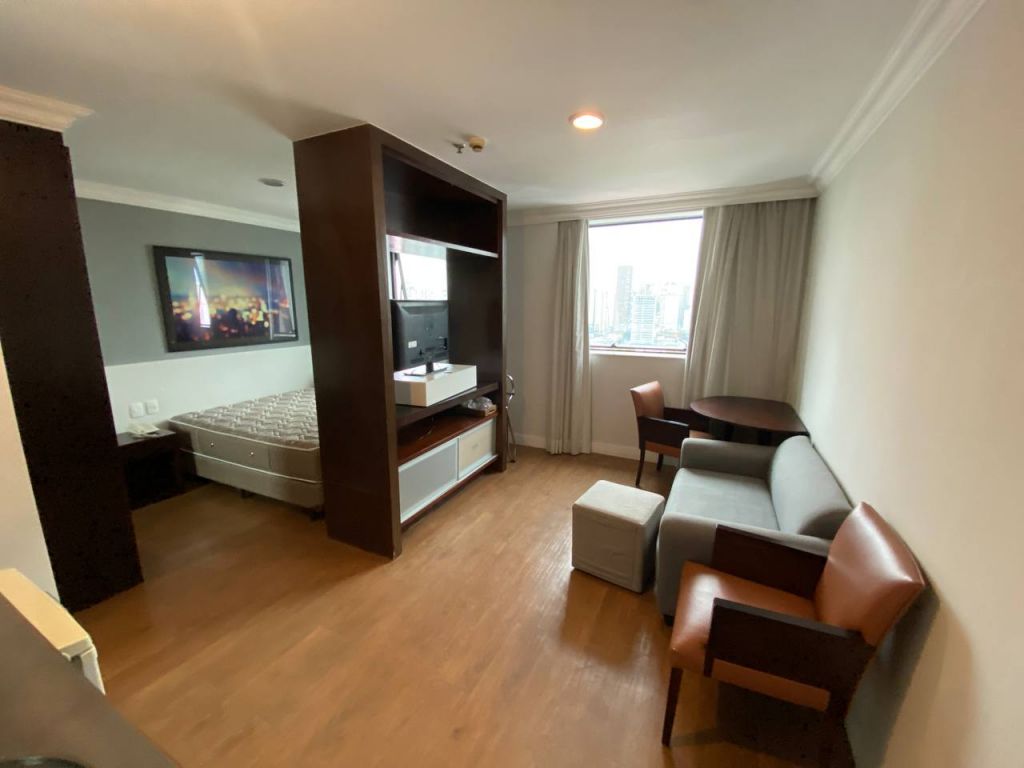 Flat Blue Tree Faria Lima